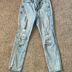 Worn a couple times very comfortable and cute